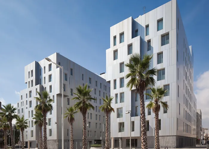 Lugaris Beach Apartments